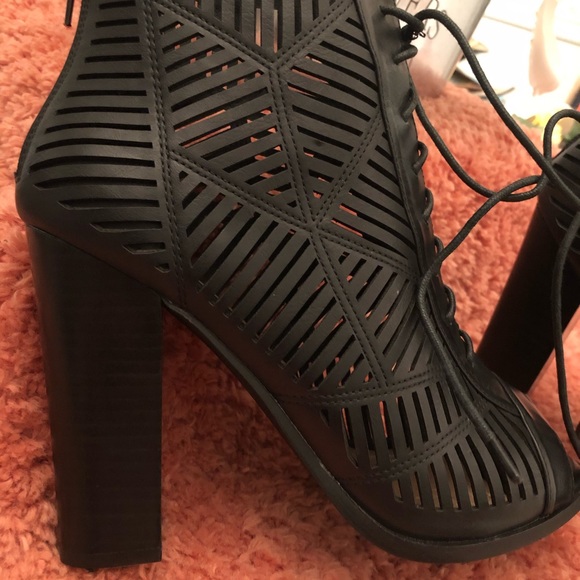 Women’s Black Booties - Picture 8 of 9